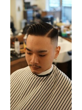 ザチョップショップ キチジョウジ(THE CHOP SHOP KICHIJOJI) メンズカットメンズヘアスキンフェードバーバーショップ