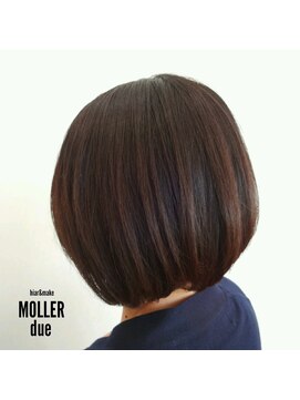 モーラー ドゥエ(MOLLER due) ナチュラルショートボブスタイル