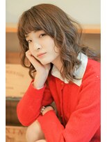 マイル(mile.s)&nbsp;mile.s 【マイル】レイヤーたっぷりふわミディ