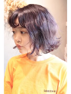 ロリム(RorriM) 外はねボブ　パープル アッシュ　ダブルカラー　ケアブリーチ
