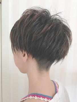 ブルーフェアリー(Blue Fairy) 【BLUEFAIRY】ショートスタイル★ツーブロック女子