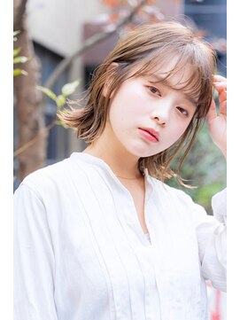 クロム バイ リエット(Chlom by Lietto) Chlom☆新宿 ハイライトベージュイルミナカラーハンサムショート