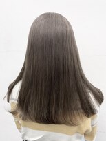 ココ 本八幡(KOKO)&nbsp;黒髪クラゲヘアーオリーブグレー小顔ココアベージュミディアム