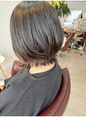 頭の形がキレイなショートボブ