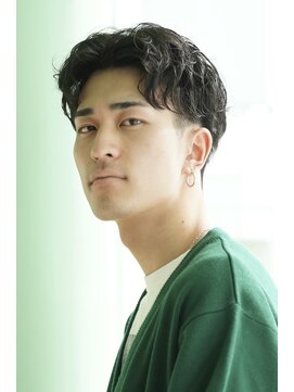 にもう 女将が提案するニュアンスパーマセンターパート韓国マッシュ