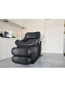 マンツーマン施術だから、施術以外の細やかな要望も叶えられる。贅沢なsalon timeを楽しんで☆