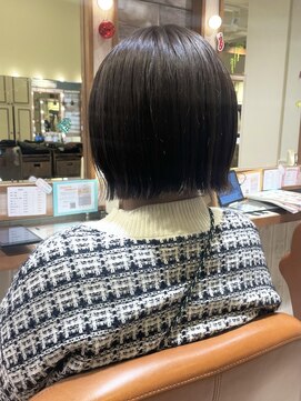 ネオリーブ クタ 町田店(Neolive kuta) 【Neolivekuta町田店】切りっぱなしボブ