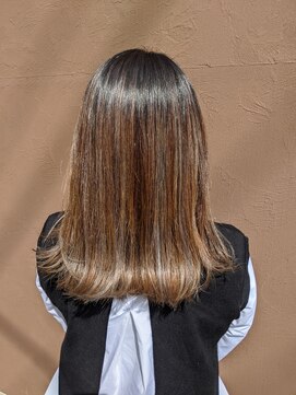 スウィッチグラン(hair salon switch grand) ミディアム×グラデーションカラー