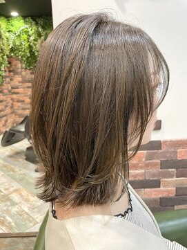 リノナ(Linona) ★くびレイヤーニュアンスカラー小顔似合わせカットグレージュ