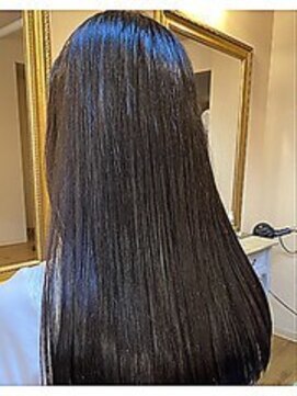 アメリ ココロ 南森町店(Ameri cocoro.) 地毛風艶髪【ストレート/縮毛矯正/髪質改善/トリートメント】