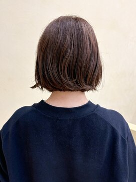 スニュウ(snuw) 切りっぱなしボブ小顔カットグレージュラベンダー