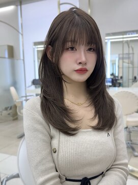 コア 表参道(COA) ボブ／レイヤーカット／グレージュカラー／表参道