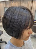 ダークグレーボブ