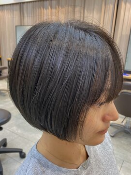 ニーフ(neaf) ダークグレーボブ