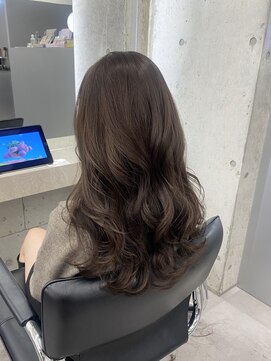 ローレン(Lolen.) モカグレージュ×レイヤーカット sayuri