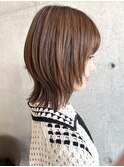 レイヤーボブ／ナチュラルな外ハネシルエット