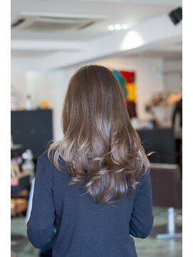 グレージュ　レイヤー