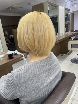 アッシュ 下北沢店(Ash) ブリーチ1.2回抜きっぱなしブロンドヘア