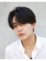 CITY men's メンズサロン/ニュアンスパーマ/フェザーパーマ/ダウンパーマ&nbsp;韓国メンズヘア　センターパート　カルマパーマ