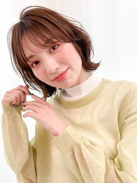 ネオリーブ チロル 横浜西口店(Neolive CiroL.) ナチュラルミディ　艶感マロンベージュ