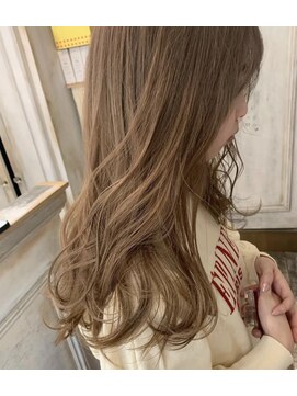 スーリール 赤坂店(Sourire) キャラメルベージュ