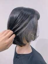 ヘアーアンドカラー ルジャルダン 葛西店(le jardin) ホワイトシルバーインナー