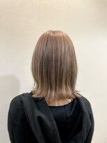 フィックスヘアー 梅田店(FIX-hair)&nbsp;外はねボブミルクティーベージュ
