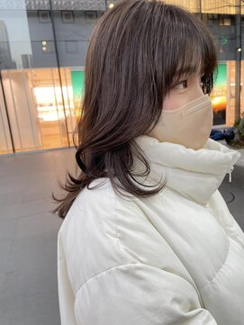 マージュ ギンザ(marju GINZA) 顔まわりレイヤー オリーブベージュ