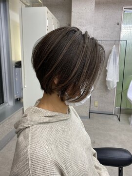 イキ 表参道(iki omotesando) モード/無造作ウェーブ/大人ガーリー[表参道駅]