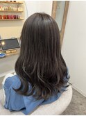 くすみグレージュ
