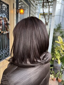 チョコレート(chocolate) 艶感ベージュ