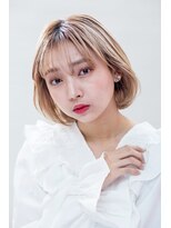 ジャドール(J'ADORE) 大人ショートボブ×ベージュハイライトカラー