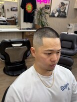 シックスバーバーショップ(SIX BARBER SHOP)&nbsp;バスボーズフェード