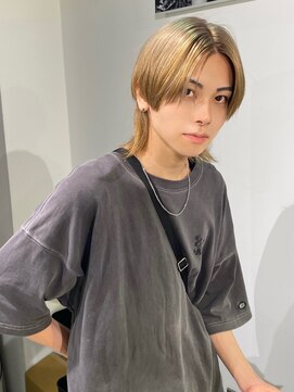 ステップボーンカットオオサカ(STEP BONE CUT OSAKA Via TICK-TOCK) 【ステップボーンカット】韓国ウルフヘア