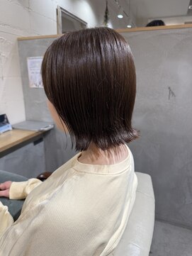 ルフトバイアンビエンテ(Luft by ambiente) 切りっぱなし外ハネボブ