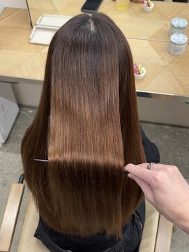 ミリ(mm) 人生が変わる朝の5分が楽になる最高級な髪質改善縮毛矯正