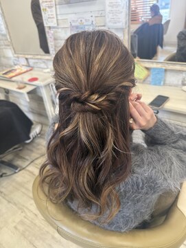 フゥカ 売市店(fuka) ふわふわハーフアップ 八戸