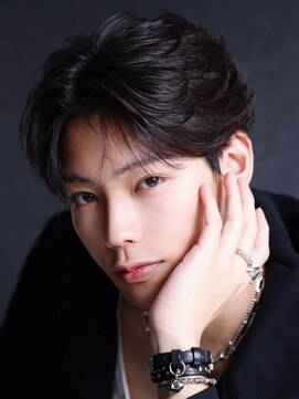 リップス 表参道店(LIPPS) 韓国ショートセンターパートコンマヘアフェザーパーマ