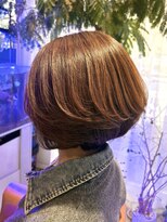 ミハス(Mijas)&nbsp;ショートボブ◎エレガントな大人女性におすすめ◎