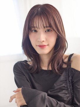 アッシュ 二俣川北口店(Ash) 顔まわり小顔カット×外ハネミディアムレイヤー
