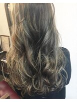 ヴィークス ヘア(vicus hair)&nbsp;ハイライト×グレージュ