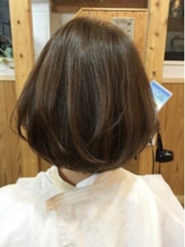 ララテラス(LaLa Terrace) ~LaLa Terrace流~ショコラベージュ×重軽ボブ