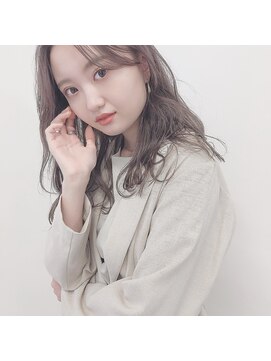 ガーランドウメダ(Garland umeda) ラベンダーアッシュ×ニュアンスウェーブ