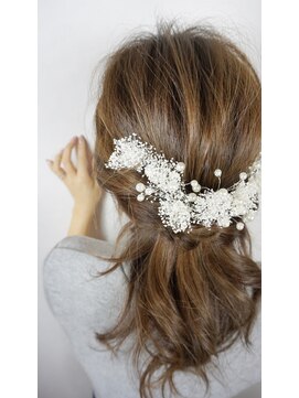 シェルティ フィエル(Shelltie Fiel) ゆるポニーテール☆ハーフアップ