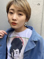 レオニード 表参道(LEONID)&nbsp;大人ショート　耳掛けスタイル　ケアブリーチハイライト