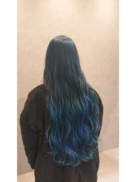 スーリール 西新店(Sourire) ブルーグラデーション☆