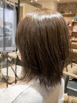 サラ(sarah)&nbsp;レイヤーボブ/グレージュ