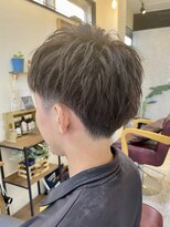 クオリア(Quaria)&nbsp;ベージュカラー&アップバングツーブロックショート☆