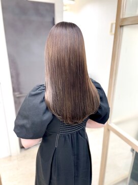 カレンアンドエクラート 大宮(KAREN&ECLART) 髪質改善　艶髪　ストレート　縮毛矯正　暗髪　韓国風　ロング