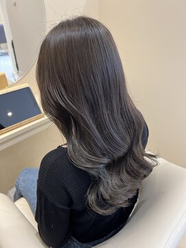 コピー バイ トゥルース(copy by truth) オリーブグレージュ